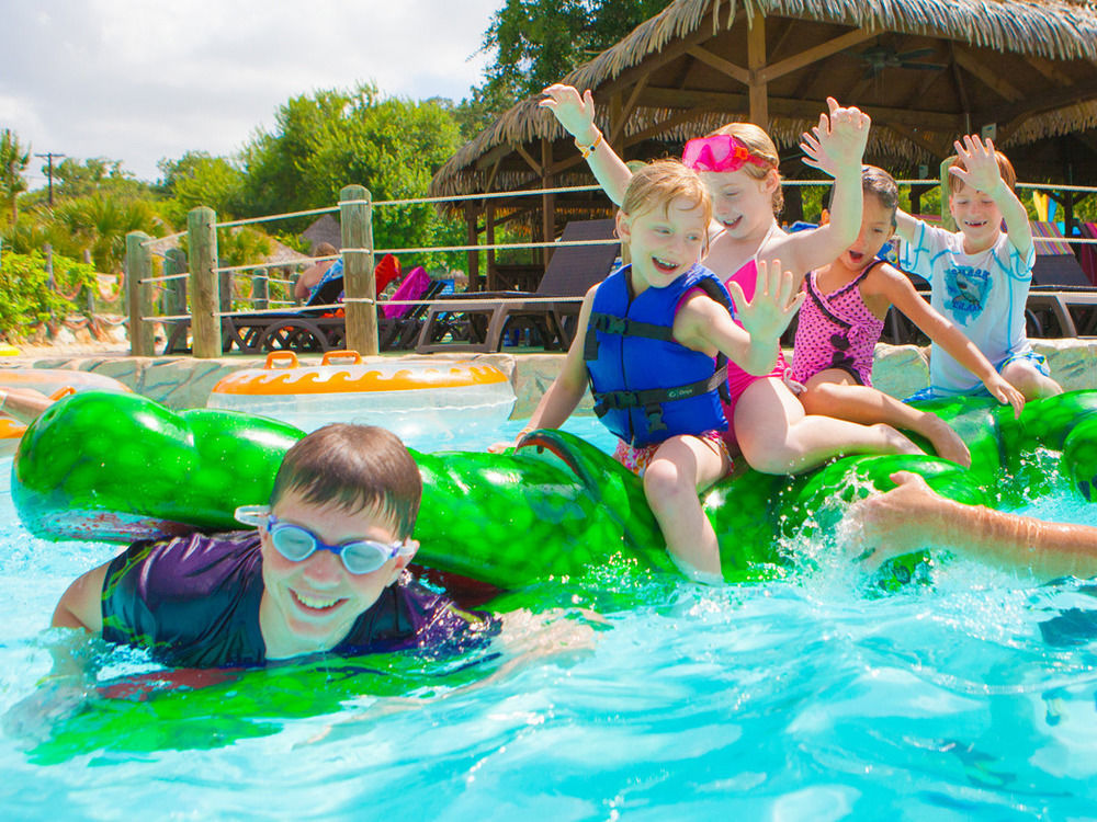 The Resort At Schlitterbahn New Braunfels Bagian luar foto